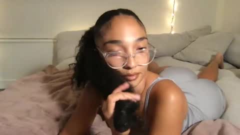 Rosalina online show from October 12, 5:06 am