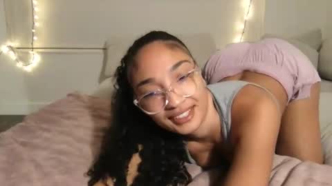 Rosalina online show from November 19, 10:48 am