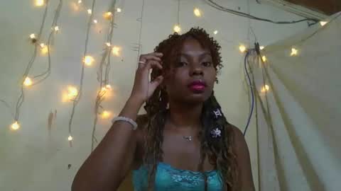 Snapshot of rosalinda933 chatting on May 3, 11:27 am Rosalinda online show from May 3, 11:27 am
