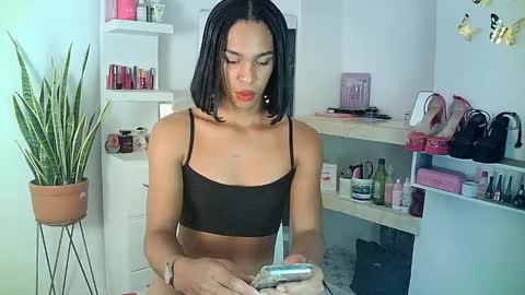 Snapshot of rosalindasexy chatting on March 7, 6:35 am Rosalinda online show from March 7, 6:35 am