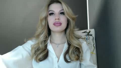 Rosalina online show from April 23, 12:04 pm
