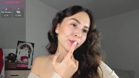 Snapshot of rosalion chatting on November 27, 4:36 am Kerry online show from November 27, 4:36 am