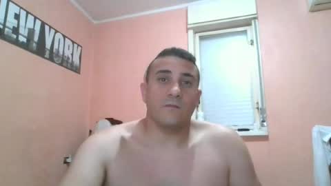 Snapshot of rosario1212 chatting on June 13, 1:14 am Rosario online show from June 13, 1:14 am