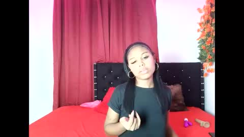 Snapshot of rosasexi_09 chatting on October 18, 4:26 am rosasexi_09 online show from October 18, 4:26 am