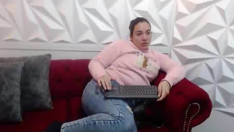 Rose online show from March 17, 3:15 pm