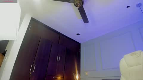rose__monroe online show from April 28, 9:20 pm