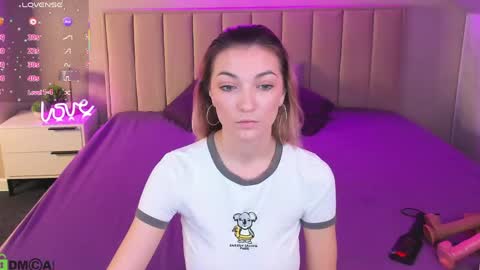 Kimberlly online show from May 26, 11:23 pm