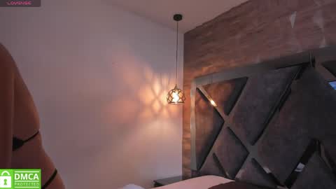 Snapshot of rose_evans__ chatting on May 2, 7:30 pm Rose online show from May 2, 7:30 pm