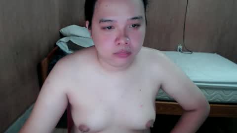 Snapshot of rose_heartfilia chatting on April 22, 3:53 am Danielle online show from April 22, 3:53 am