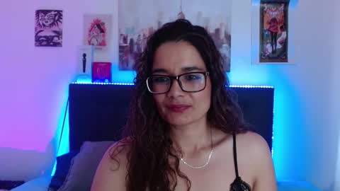 Rose  online show from November 29, 2:53 pm