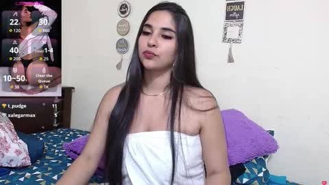 rose_towers4 online show from October 31, 3:07 am