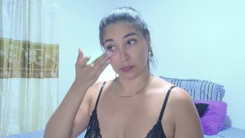 rose_towers4 online show from April 28, 1:48 am