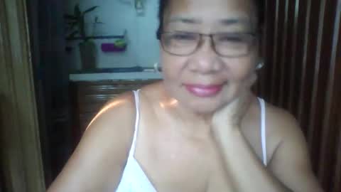 Snapshot of rosebelle66 chatting on May 24, 10:04 pm rosebelle66 online show from May 24, 10:04 pm