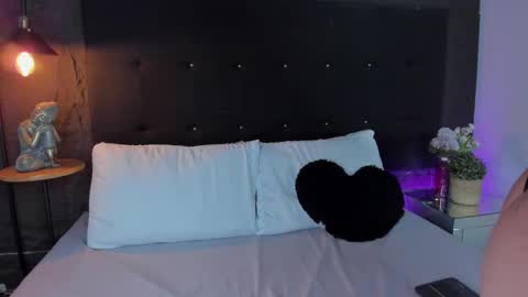 Rose  online show from November 25, 4:56 am