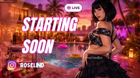 Snapshot of roselinedior chatting on June 10, 12:37 pm Lyla OF roselinedior online show from June 10, 12:37 pm