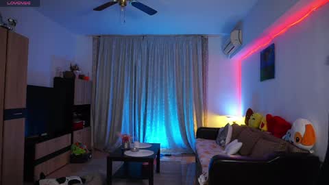 Snapshot of rosesarered97 chatting on May 16, 7:56 pm Abbygail online show from May 16, 7:56 pm