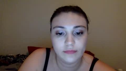 Snapshot of roseskylarr chatting on October 16, 4:19 pm roseskylarr online show from October 16, 4:19 pm