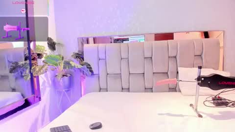 Rose online show from January 14, 5:02 am