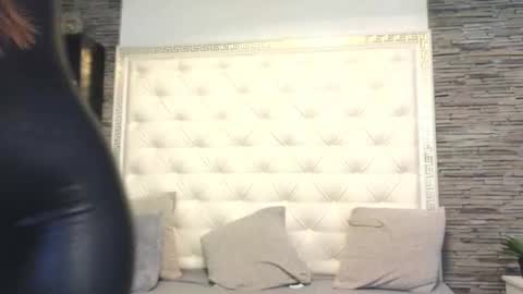 Gabriela online show from January 7, 7:20 am