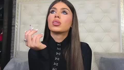 Gabriela online show from December 4, 7:50 am