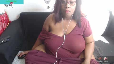 LAURA online show from December 13, 7:53 pm