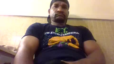 Snapshot of roshun69 chatting on May 26, 5:47 am Roshun Haynes online show from May 26, 5:47 am