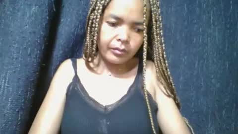 rosia685234 online show from April 27, 2:31 am