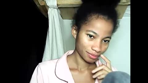 Snapshot of rosie6601 chatting on May 27, 12:40 am rosie6601 online show from May 27, 12:40 am