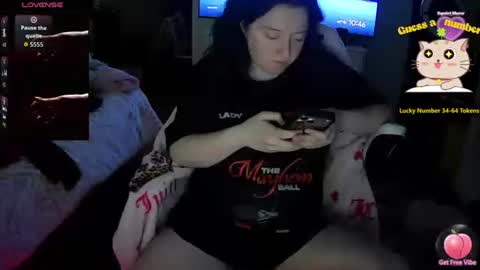 rosie8965804 online show from February 16, 3:46 am