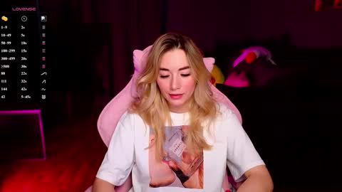 Rosie online show from February 19, 2:29 am