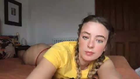 Snapshot of rosiegirl333 chatting on February 10, 2:05 pm Rosie online show from February 10, 2:05 pm