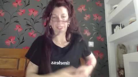 Snapshot of rosiehayes chatting on June 22, 10:56 am RosieHayes online show from June 22, 10:56 am