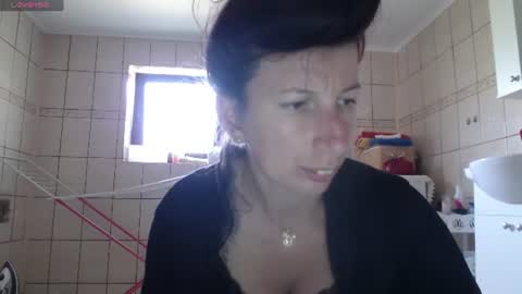 Snapshot of rosiehayes chatting on July 15, 10:42 am RosieHayes online show from July 15, 10:42 am