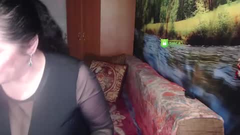 Snapshot of rositasky chatting on March 6, 2:41 am RositaSky online show from March 6, 2:41 am