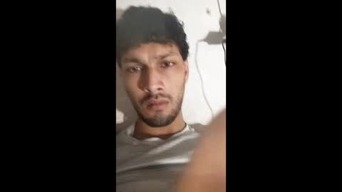 Snapshot of roskof69 chatting on January 26, 11:50 pm Ribuu online show from January 26, 11:50 pm