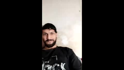 Snapshot of roskof69 chatting on November 13, 6:29 pm Ribuu online show from November 13, 6:29 pm