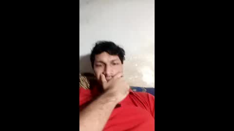 Snapshot of roskof69 chatting on December 3, 7:05 am Ribuu online show from December 3, 7:05 am