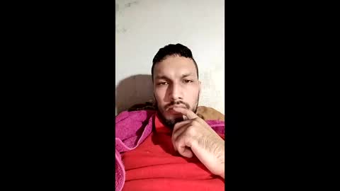 Snapshot of roskof69 chatting on December 16, 2:11 pm Ribuu online show from December 16, 2:11 pm