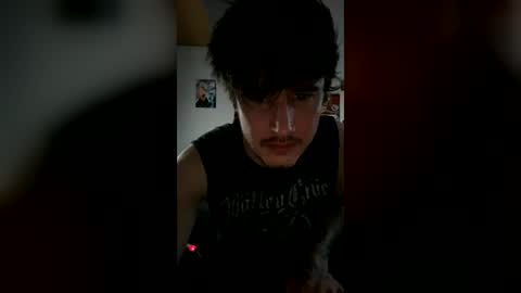 Snapshot of ross158609 chatting on June 21, 8:33 pm ross158609 online show from June 21, 8:33 pm