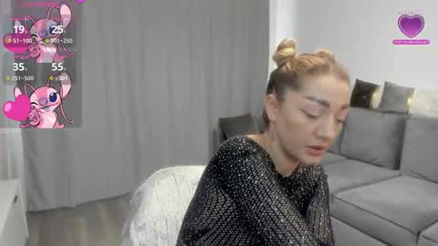 Snapshot of rossana_doll chatting on March 24, 7:46 am Rossa online show from March 24, 7:46 am