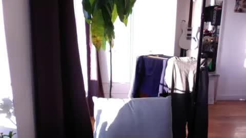 RossCollab online show from December 1, 1:05 pm