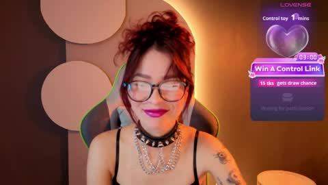 Snapshot of rosse_98_ chatting on May 24, 1:38 pm Miss Rosse online show from May 24, 1:38 pm