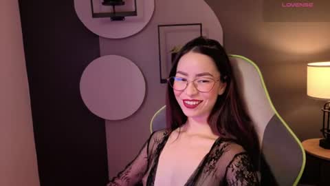 Miss Rosse online show from July 14, 3:18 pm