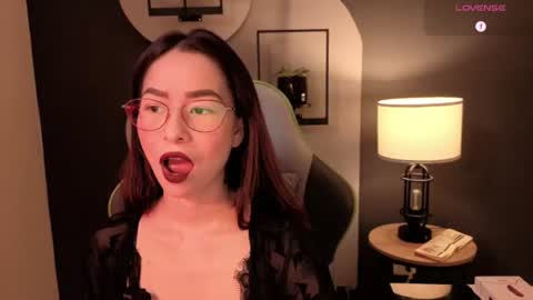 Miss Rosse online show from July 17, 2:24 pm