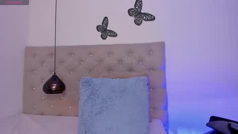 Snapshot of rosse_alice_ chatting on July 10, 5:12 am rosse_alice_ online show from July 10, 5:12 am