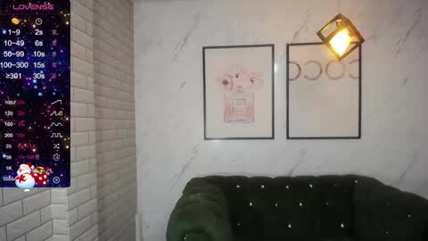 Snapshot of rosse_jeane_v chatting on December 20, 6:19 am rosse jeane v online show from December 20, 6:19 am