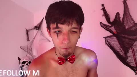 Snapshot of rosse_one chatting on October 19, 12:28 pm rosse_one online show from October 19, 12:28 pm