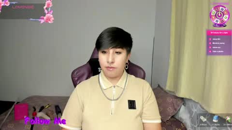 ROSSE DEMOND  online show from July 8, 11:20 pm