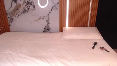 Rossi Hill online show from December 14, 12:43 pm