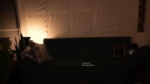 Rossey online show from December 14, 1:11 am